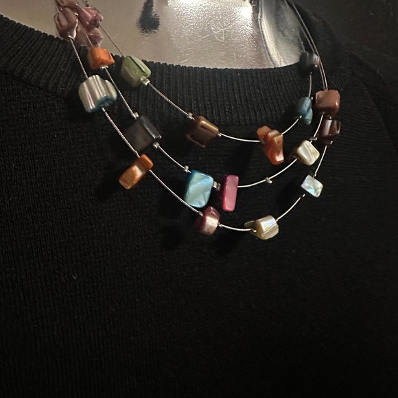 Vintage Neckless - Picture 2 of 2